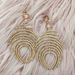 🚨SOLD🚨Sophia & Kate Rose Gold Earrings